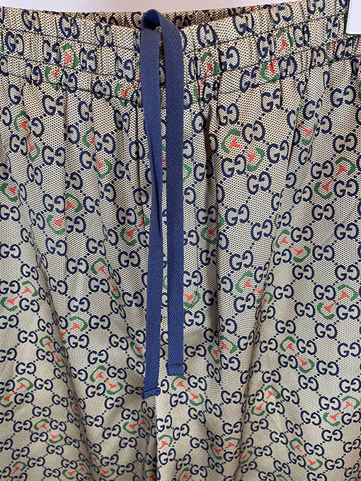 グッチシルクスポーツビーチショーツ