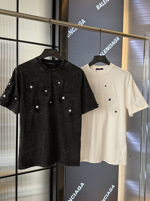 ルイヴィトンロゴパッチ刺繍半袖シャツ
