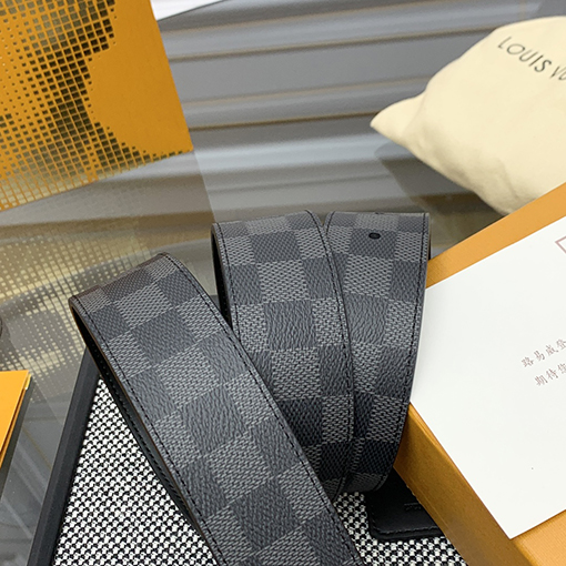 ルイヴィトンコピー LV 牛革ベルト