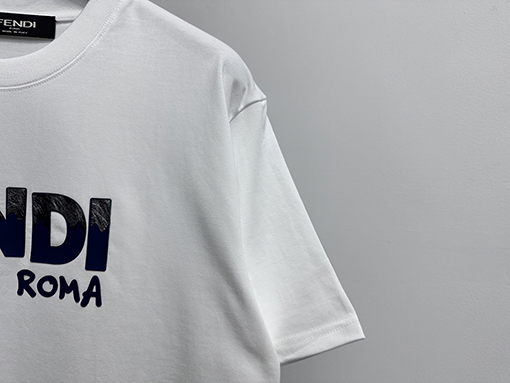 フェンディ25ssコットンプレスラウンドネックTシャツ