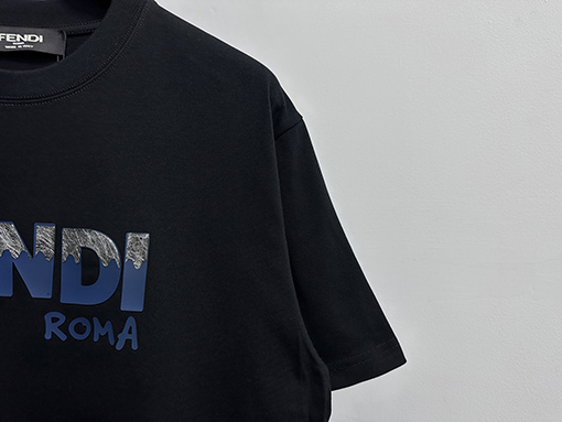 フェンディ25ssコットンプレスラウンドネックTシャツ