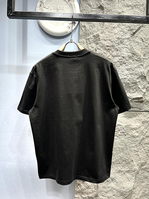グッチスーパーコピー新しいプリントロゴ半袖Tシャツ
