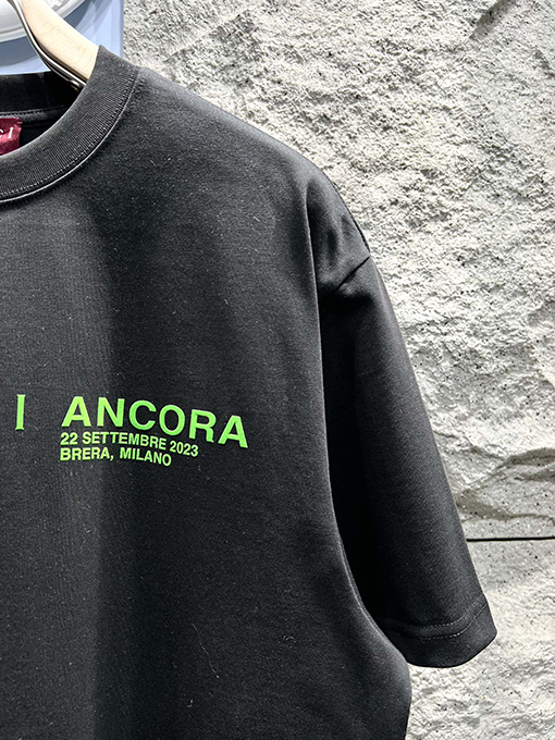 グッチスーパーコピー新しいプリントロゴ半袖Tシャツ