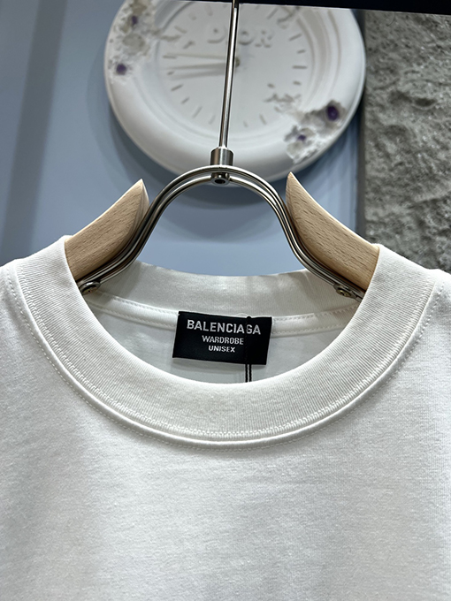 バレンシアガ新しい厚手のプレス文字半袖Tシャツ