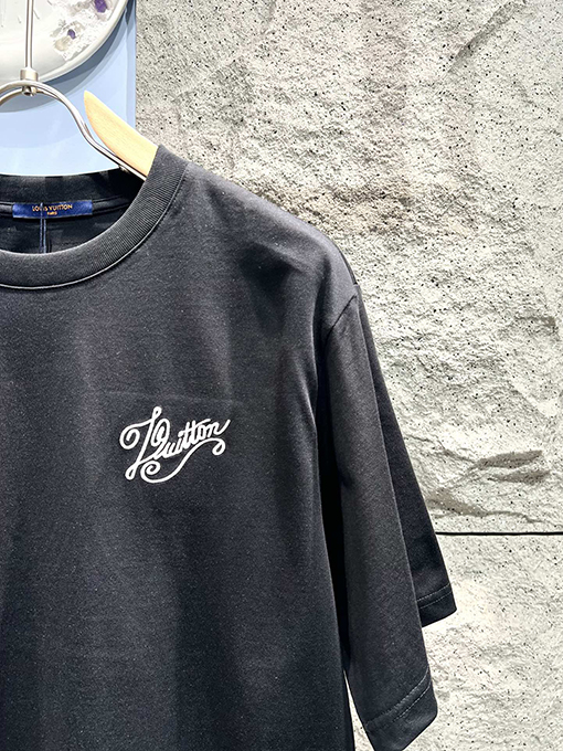 ルイヴィトンコピーロゴ刺繍半袖Tシャツ