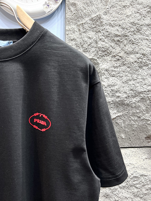 プラダスーパーコピー限定半袖Tシャツ