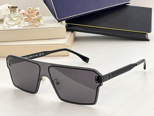 フェンディファッションサングラスMODEL：FE40028U