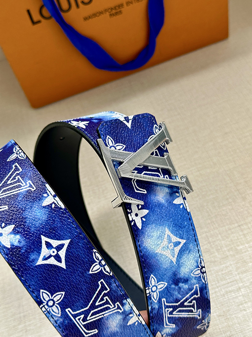 ルイヴィトン LV Initials MNG Bandana 両面ベルト