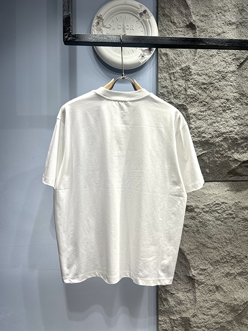 ディオールスーパーコピー新しいモニュメント半袖Tシャツ