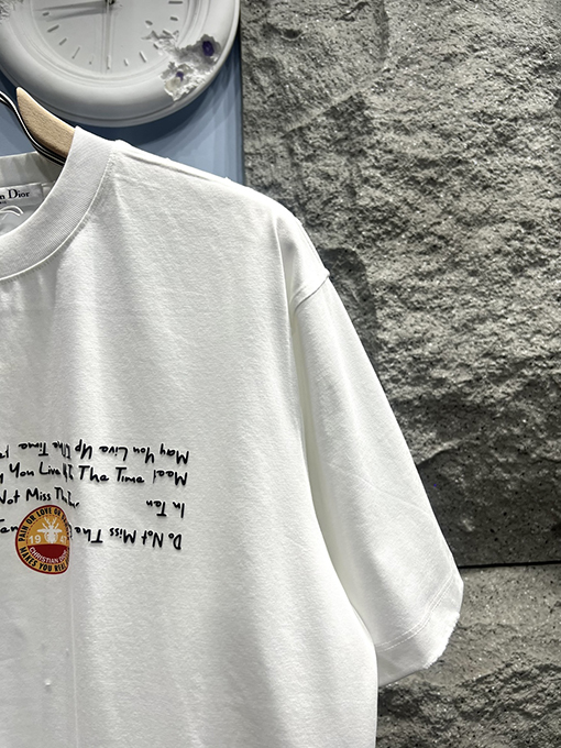 ディオールスーパーコピー新しいモニュメント半袖Tシャツ