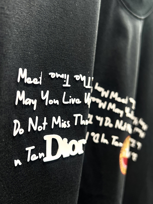 ディオールスーパーコピー新しいモニュメント半袖Tシャツ
