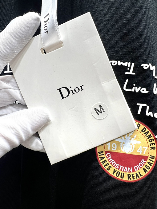 ディオールスーパーコピー新しいモニュメント半袖Tシャツ