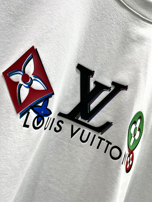 ルイヴィトン新しいプリントロゴ半袖Tシャツ