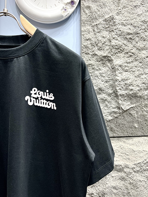 ルイヴィトンコピーマイクロサイン半袖Tシャツ