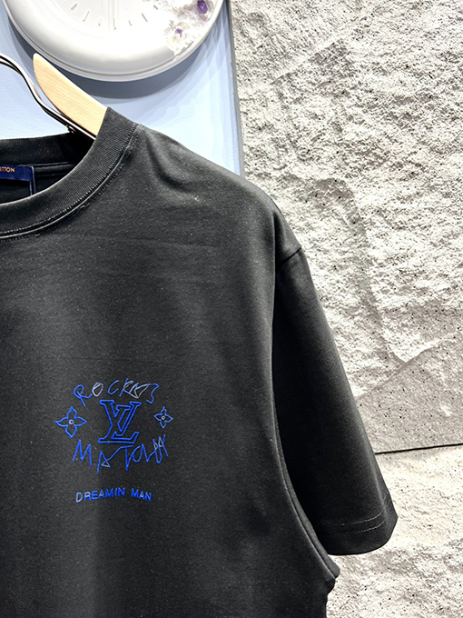 ルイヴィトンスーパーコピーDreamin' Man半袖Tシャツ
