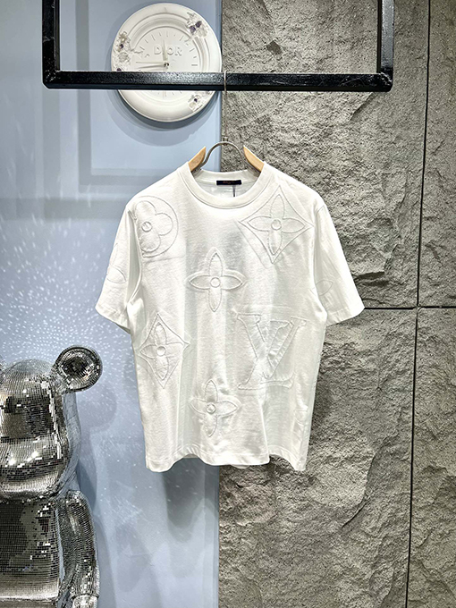 ルイヴィトンMONOGRAM刺繍カットTシャツ
