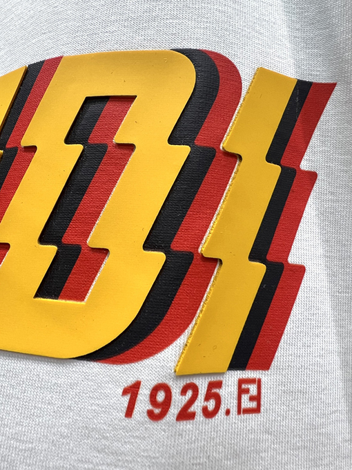 フェンディレザーロゴ入り半袖Tシャツ