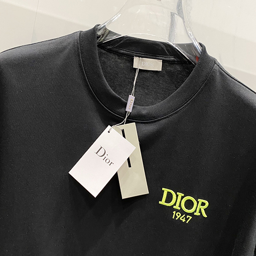 ディオールレザーロゴ入り半袖Tシャツ