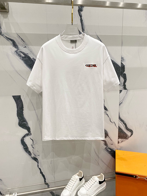 ディオールエンボス文字半袖Tシャツ