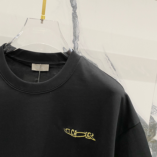 ディオールエンボス文字半袖Tシャツ