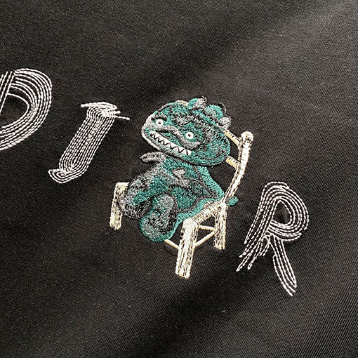 ディオール CDアルファベット漫画小さな恐竜刺繍公式半袖Tシャツ