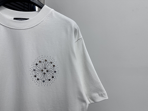 クロムハーツ25ssラウンドネックTシャツ