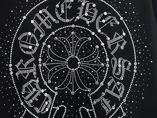 クロムハーツ25ssラウンドネックTシャツ