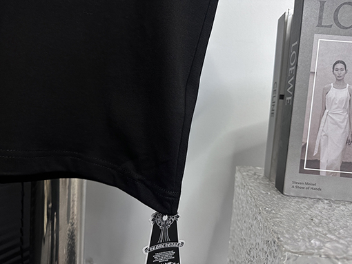 クロムハーツ25ssラウンドネックTシャツ