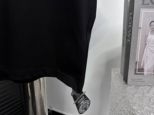 クロムハーツ25ssプルネックTシャツ