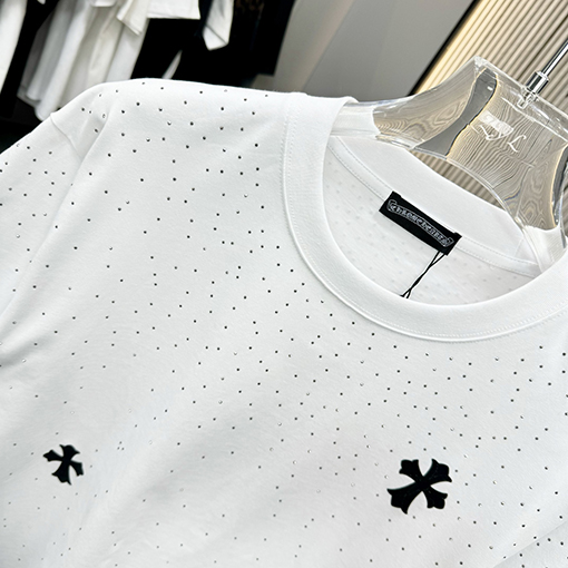 クロムハーツ新しいラウンドネックTシャツ