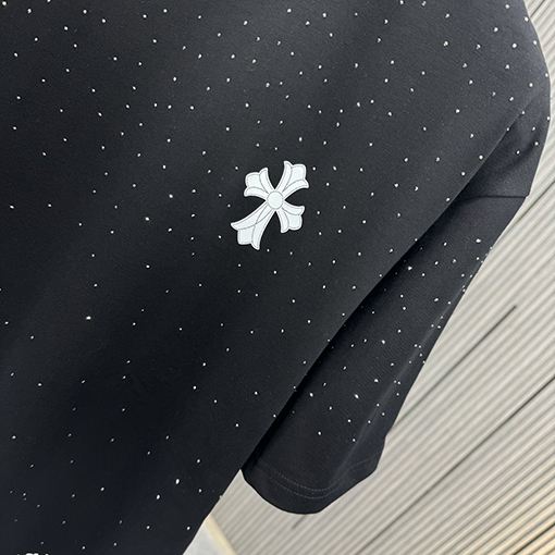 クロムハーツ新しいラウンドネックTシャツ