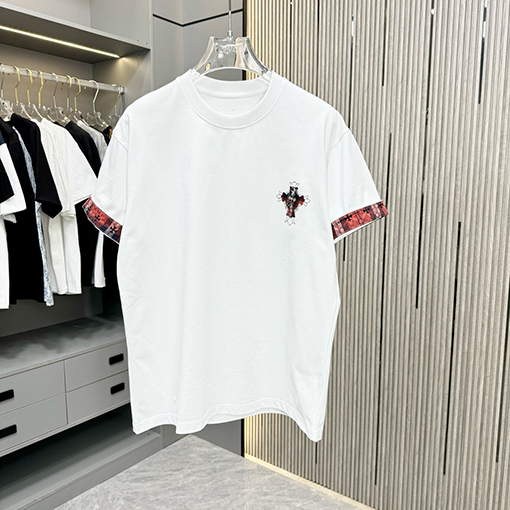 クロムハーツ新しいラウンドネックTシャツ