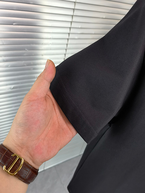 ディオールスーパーコピー新しい半袖Tシャツ