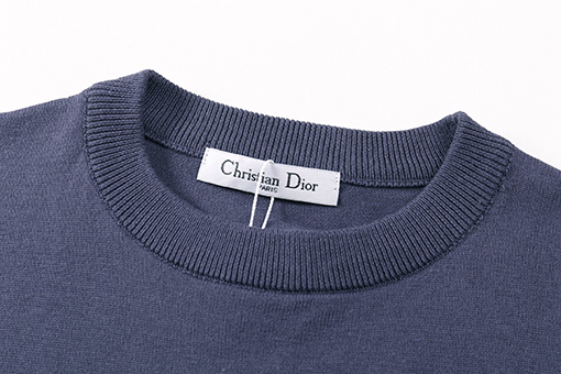 ディオール25ss刺繍文字ロゴ半袖Tシャツ