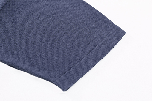ディオール25ss刺繍文字ロゴ半袖Tシャツ