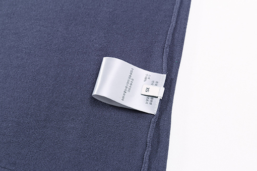 ディオール25ss刺繍文字ロゴ半袖Tシャツ
