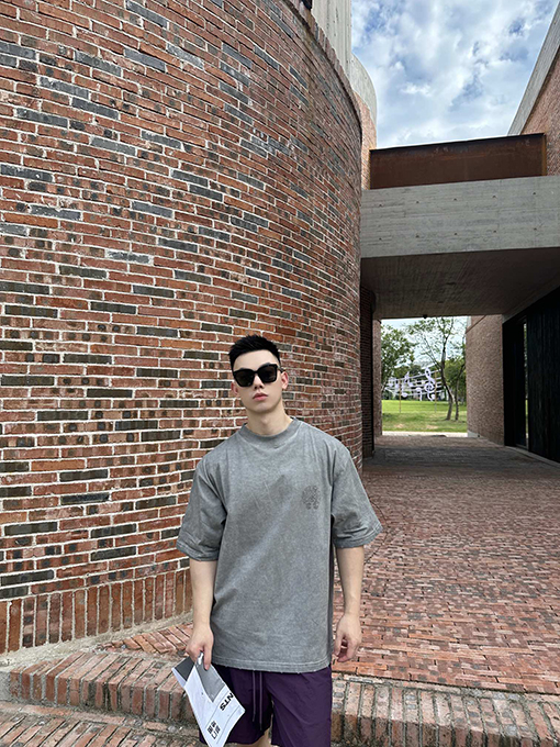 クロムハーツラインストーン馬蹄半袖Tシャツ