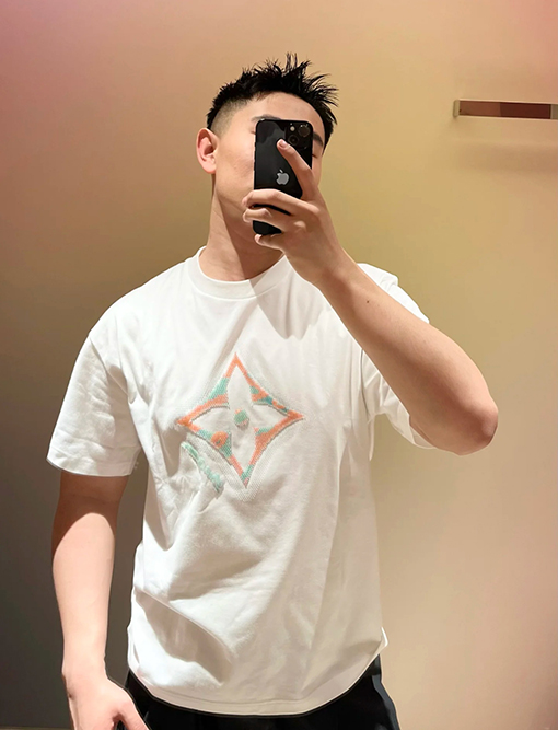 ルイヴィトングラデーションフラワー半袖Tシャツ