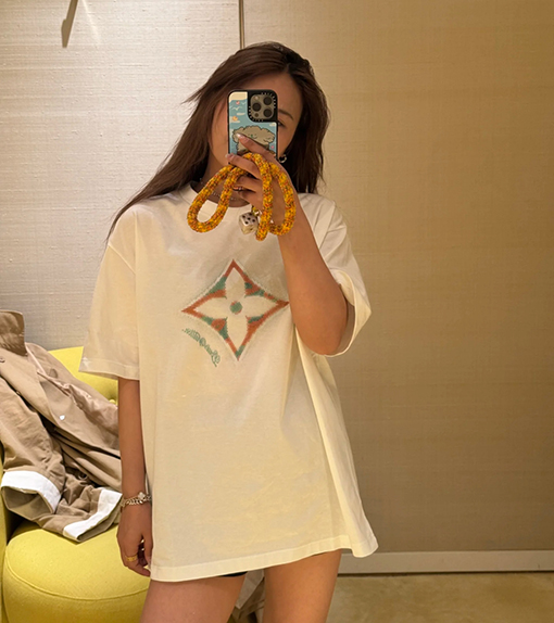ルイヴィトングラデーションフラワー半袖Tシャツ