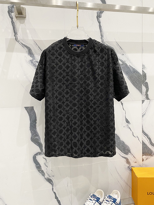 ルイヴィトンロゴダークジャカードロゴ半袖Tシャツ