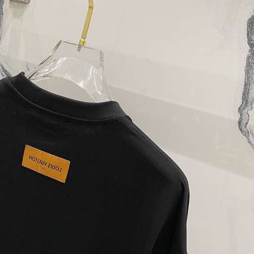 ルイヴィトンチェック柄ポケットアルファベットロゴデザインロゴ半袖Tシャツ