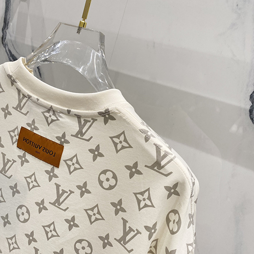 ルイヴィトンフルプリント文字レンダリングプリントロゴ半袖Tシャツ