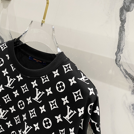 ルイヴィトンフルプリント文字レンダリングプリントロゴ半袖Tシャツ