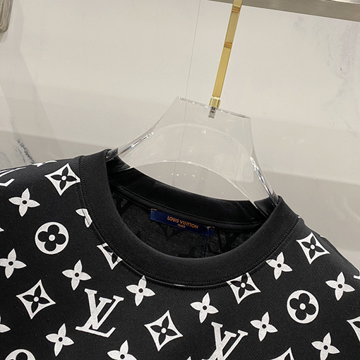 ルイヴィトンフルプリント文字レンダリングプリントロゴ半袖Tシャツ