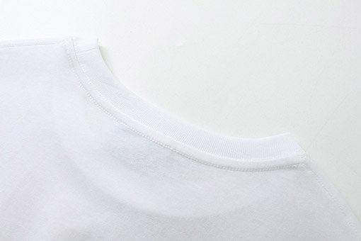 プラダカスタムアルファベットロゴポン引き半袖Tシャツ