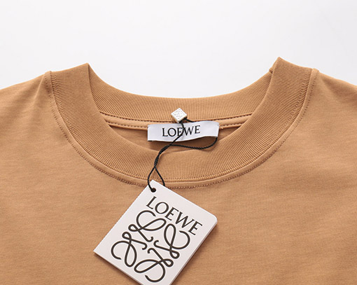 ロエベスーパーコピークラシックな胸の刺繍tシャツ