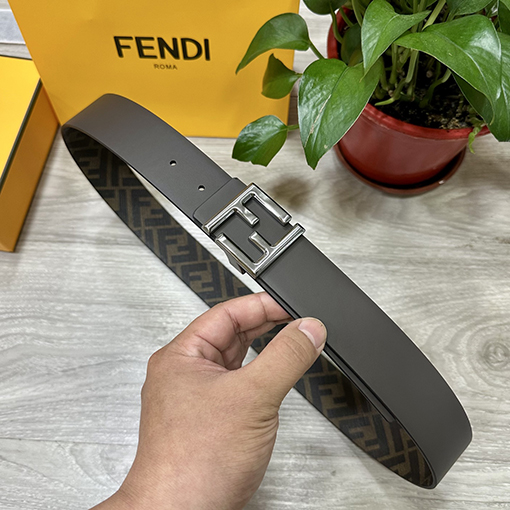 フェンディコピーカウンターと同じ幅4.0 CMダブルリング表裏用ベルト