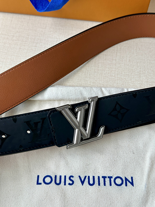 ルイヴィトン LV Pyramide バックル両面ベルト