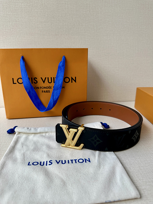 ルイヴィトン LV Pyramide バックル両面ベルト