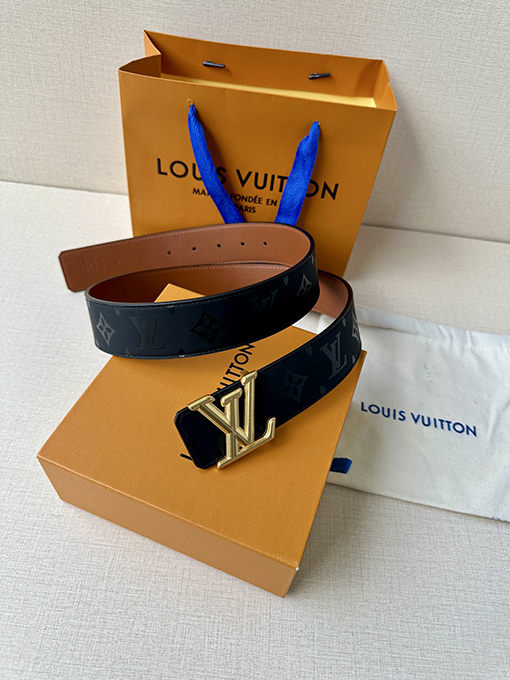 ルイヴィトン LV Pyramide バックル両面ベルト